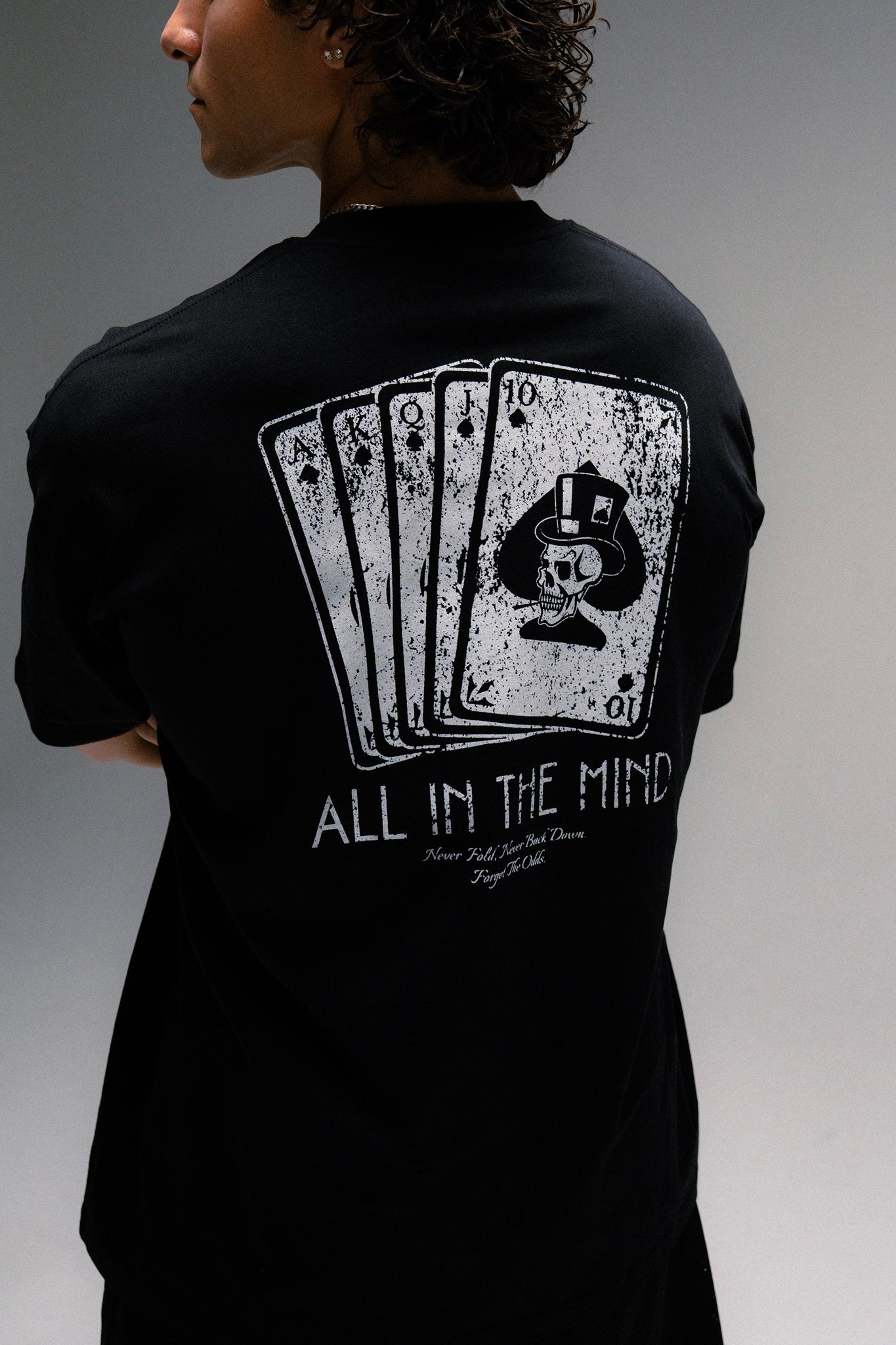 NEVER FOLD TEE