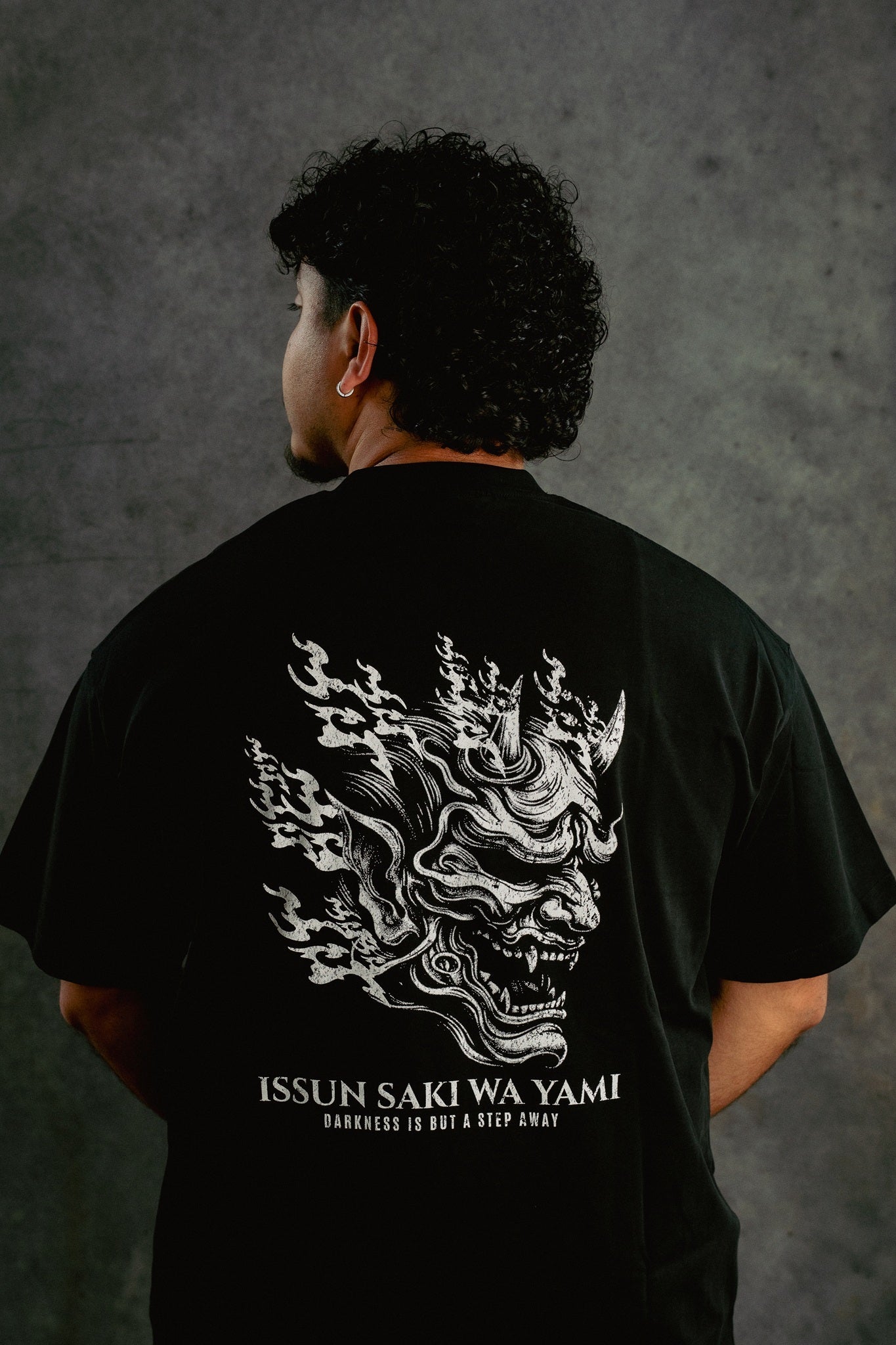 ONI TEE