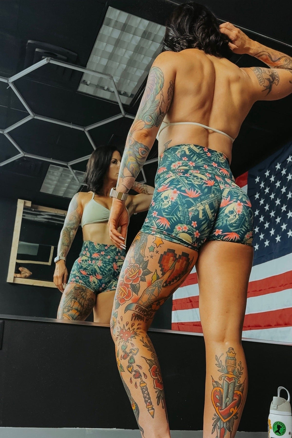 Women's High-Waisted Seamless Front Compression Training Shorts | Aloha AR